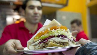 Suiza: descubren que kebabs vendidos en tiendas tenían carne de cerdo