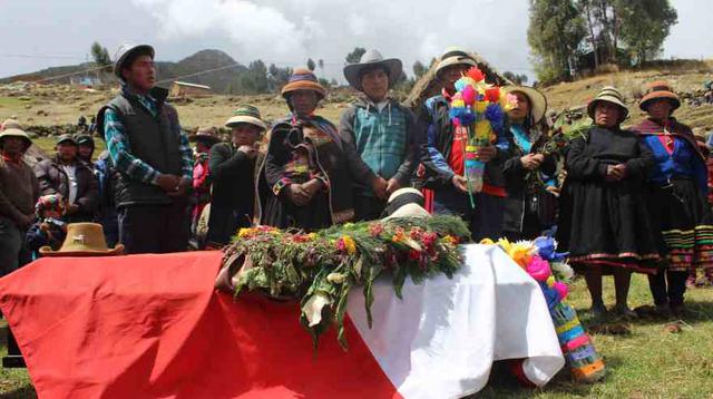 Las Bambas: sepultan a comunero Quintino Cereceda en Tambobamba - 1