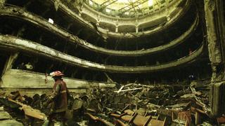 Teatro Municipal: fotos inéditas del incendio que nos dejó sin función hace 20 años