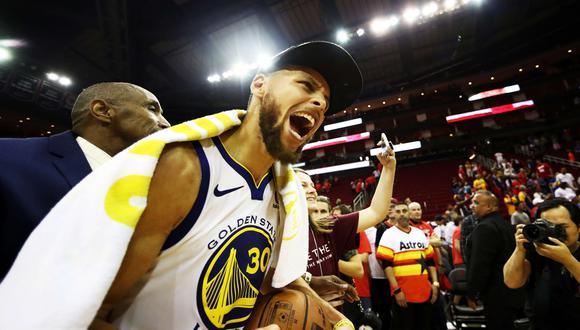Los Warriors derrotaron a los Rockets en el último juego de las finales de la Conferencia Oeste. Enfrentarán a los Cavaliers de LeBron James por el título de la NBA. (Foto: AFP)