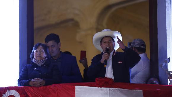El presidente electo, Pedro Castillo, insistió la semana pasada en aprobar la Asamblea Constituyente | Foto: El Comercio
