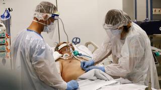 Coronavirus: todos los trabajadores de la salud tendrán seguro de vida gratuito en Chile