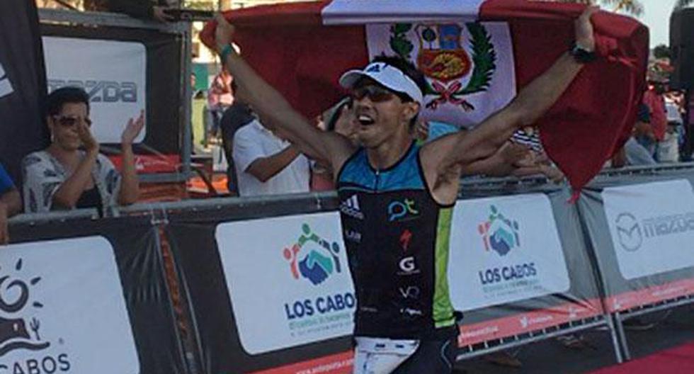 Salvador Ruiz logró un histórico resultado para el triatlón nacional al quedar subcampeón general y campeón absoluto de la categoría 30-34 años. (Foto: Lab Nutrition)