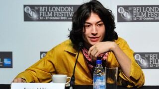 ¿Ezra Miller intentó estrangular a una mujer? Este es el alarmante video del que todos hablan