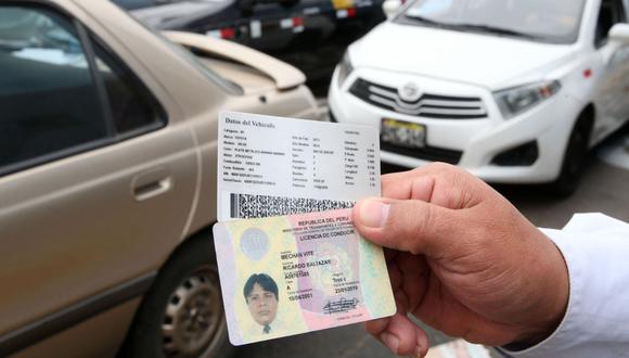 La licencia de conducir o brevete es el documento oficial otorgado por el Ministerio de Transportes y Comunicaciones que autoriza a su titular a conducir un vehículo de transporte terrestre a nivel nacional. (Foto: Andina)