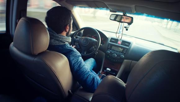 Las 10 formas incorrectas de sujetar el volante que pueden provocar accidentes. (Foto: Pexel)