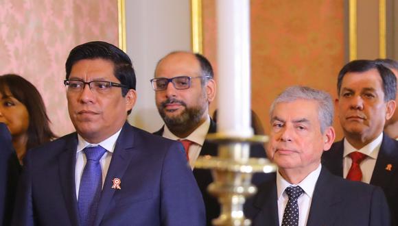 César Villanueva fue electo congresista por Alianza para el Progreso, mientras que Vicente Zeballos fue elegido por Peruanos por el Kambio, bancada a la que renunció. (Prensa Palacio)