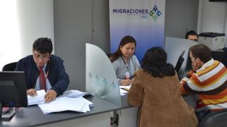 Migraciones eliminó 130 requisitos innecesarios en trámites