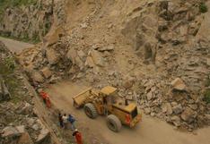 Cusco: Cuatro personas fueron sepultadas por deslizamiento de lodo y piedras