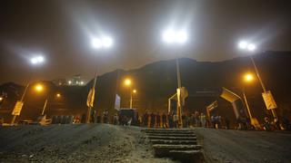 Lima estrenó iluminación nocturna en playa La Pampilla