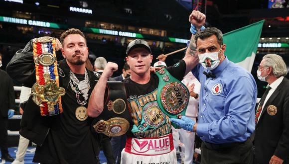 Si Canelo vence a Saunders en mayo, solo le restaría por lograr el título de la Federación Internacional de Boxeo (FIB), que posee el estadounidense Caleb Plant. (Foto: AFP)