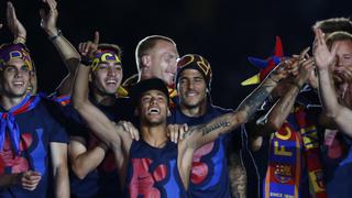 ¿Neymar ebrio? Así celebró triplete en el Camp Nou (VIDEO)