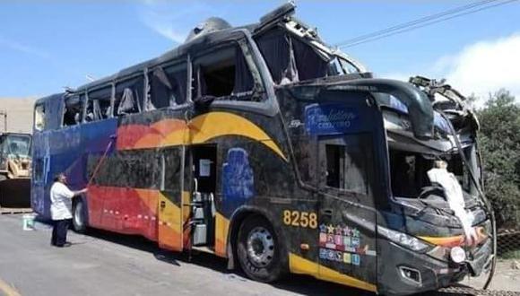 Horas después del fatídico accidente Cruz del Sur dispuso el pintado del vehículo. (Foto: Viva Noticias - Ica)