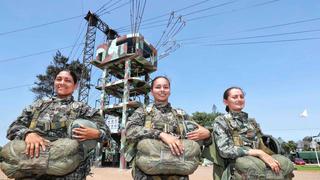 Las mujeres de las Fuerzas Armadas que velan por la seguridad nacional