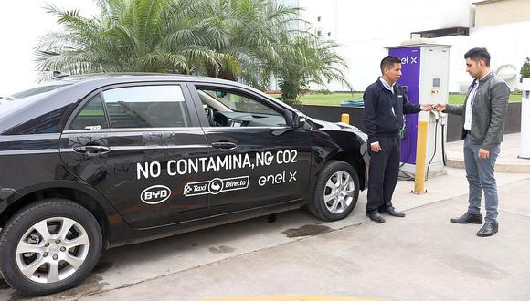En una alianza, las empresas Enel X, BYD y Taxi Director pusieron en marcha un plan piloto de taxis eléctricos en Lima y Callao. (Foto: GEC)<br>