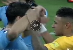 GIF: la ‘pelea’ de Luis Suárez y Neymar en el Brasil vs Uruguay