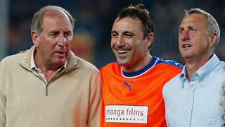 Stoichkov: "Con un equipo de veteranos gano más que el Madrid"