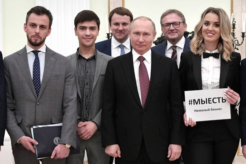 Sachkov (el primero de la izquierda) fue condecorado por Putin en febrero del 2019. 