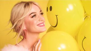 Katy Perry lanza “Smile” a días de dar a luz a su primera hija