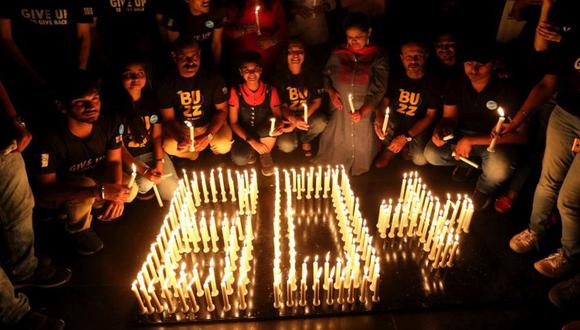 Los países como Australia, España, París, Hong Kong han apagado las luces por una hora para contribuir con el planeta. (Foto: AFP)