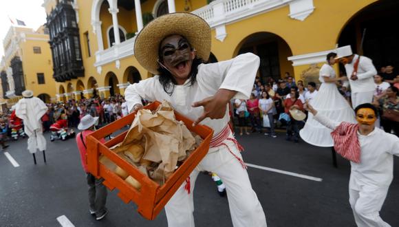 De acuerdo con la comuna capitalina, las actividades iniciarán a las 11.00 a.m. en la Plazuela de Monserrate con el festival gastronómico “Domingo de Carnavales”, donde los vecinos de la zona expondrán exquisitos platos criollos. (Foto: MML)