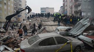 Nuevo terremoto de magnitud 7,5 sacude el sureste de Turquía