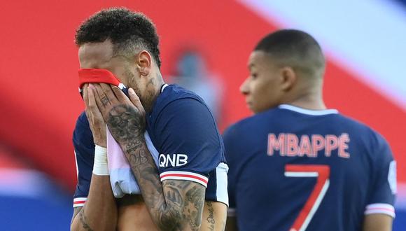 Neymar vio la tarjeta roja ante Lille tras agredir a Djaló. (Foto: AFP)