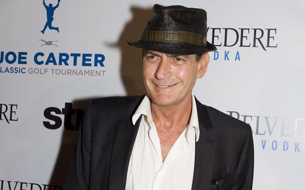 Charlie Sheen sobre Ashton Kutcher: "Es realmente inepto"