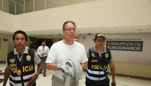 Carlos García fue detenido el viernes. Se encuentra en sede fiscal bajo detención preliminar. (Foto: PJ)