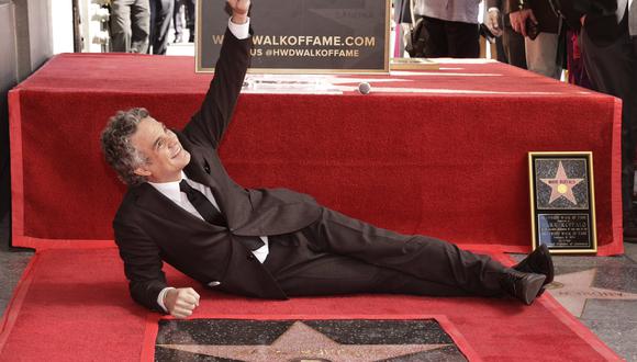 Mark Ruffalo recibió estrella en el Paseo de la Fama de Hollywood | Foto: Twitter de Mark Ruffalo