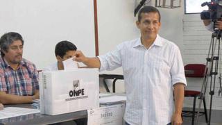 Ollanta Humala se olvidó del DNI y su voto se retrasó más de una hora