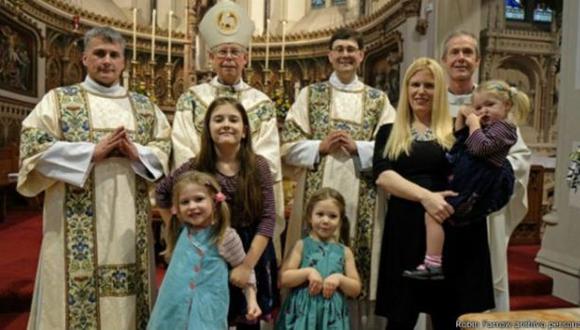 Los sacerdotes casados que acoge el Vaticano
