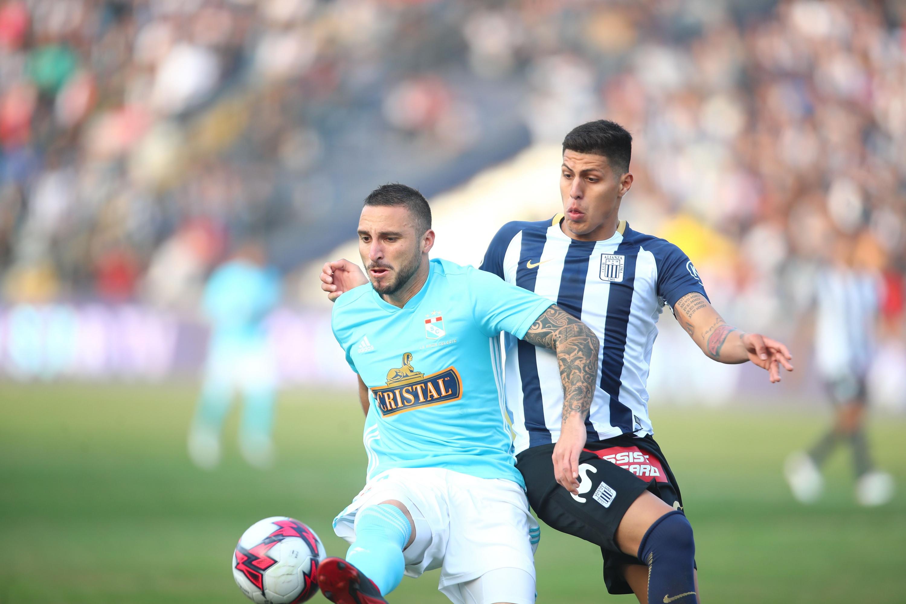 Cristal vs. Alianza EN VIVO: Pese a la ventaja alcanzada por los celestes en Matute, los blanquiazules salen con todo este domingo (4:00 p.m. EN DIRECTO por GOL PERÚ). (Foto: USI)