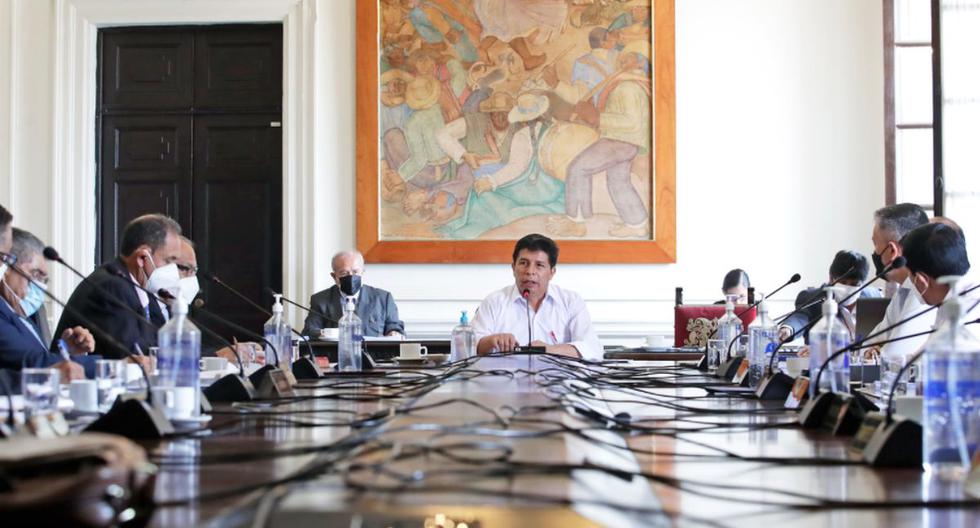 Del gabinete designado el 29 de julio del 2021, solo cuatro ministros han permanecido en sus puestos: Dina Boluarte (Midis), Juan Silva (MTC), Geiner Alvarado (Vivienda) y Roberto Sánchez (Mincetur). | (Foto: Presidencia Perú)