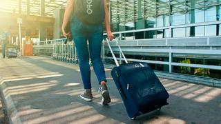 ¿Cómo viajar con más equipaje sin pagar algo extra?
