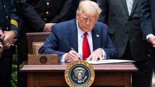 Trump firma un decreto que obliga a ByteDance a vender sus activos de TikTok en Estados Unidos