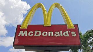McDonald’s bajará precios de bebidas