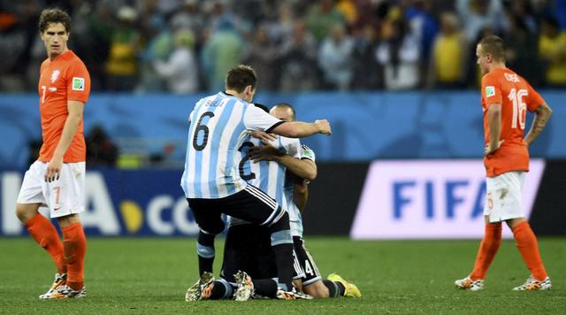 Mascherano, el emocionante festejo de un gladiador en el campo - 5