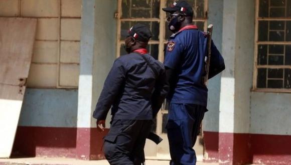 La seguridad se ha reforzado en las inmediaciones de la escuela tras producirse los ataques. (Foto: Reuters)