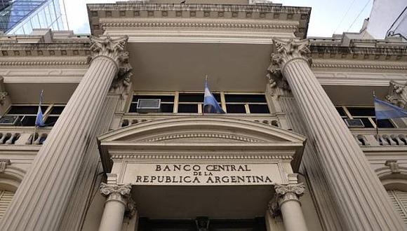 Allanan Banco Central de Argentina por denuncia contra su jefe