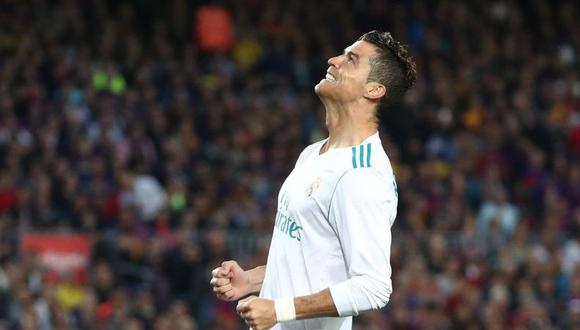 Cristiano Ronaldo anotó el 1-1 para el Real Madrid que enfrenta al Barcelona en el Camp Nou. (Foto: AFP).