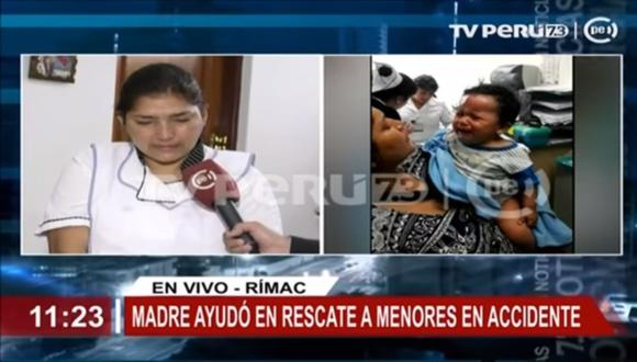 Nancy Espinoza acompañó a tres menores a la clínica luego de rescatarlos del lugar del accidente (Captura de pantalla).