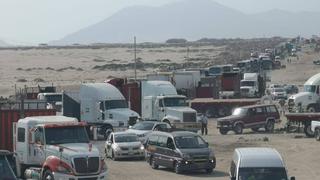 Áncash: transportistas de carga pesada bloquean la Panamericana Norte