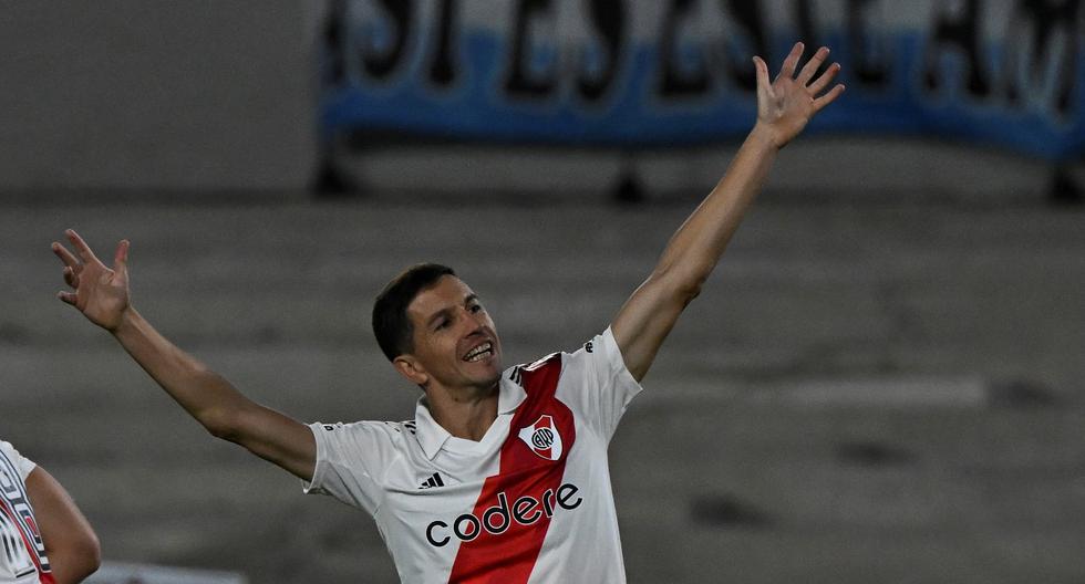 River Plate's midfielder Ignacio Fernandez celebrates his goal against Union during their Argentine Professional Football League Tournament 2023 match at El Monumental stadium, in Buenos Aires, on March 31, 2023. (Photo by LUIS ROBAYO / AFP)