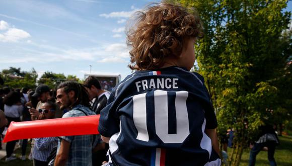 Francia adopta una ley que prohíbe a los padres pegar a sus hijos. (AFP)