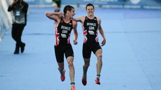 El gesto de un atleta con su hermano que conmueve al mundo