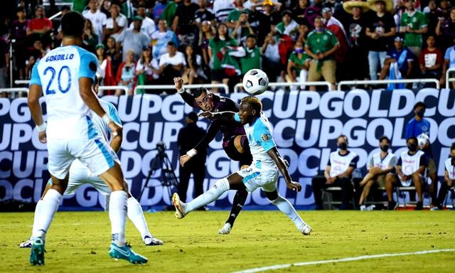 México se llevó la victoria ante Guatemala con goles de Rogelio Funes Mori | Foto: @miseleccionmx