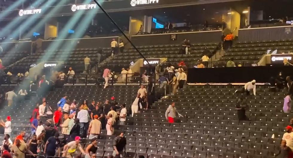 New York: several injured when panic is unleashed by a false shooting at the Barclays Center stadium |  VIDEO