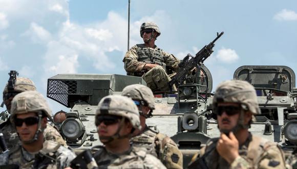 Soldados de Estados Unidos participan en el ejercicio militar Golpe Decisivo cerca de Skopje, el 17 de junio de 2019. (Foto referencial, ROBERT ATANASOVSKI / AFP).