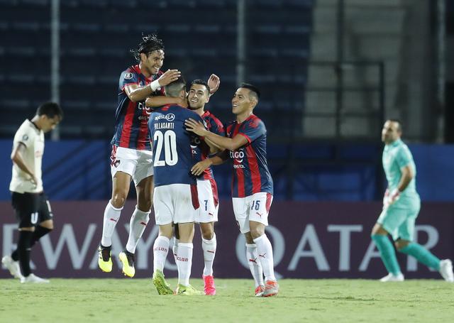Universitario vs. Cerro Porteño: las mejores postales del partido de Copa Libertadores.. (Foto: AP /Jorge Saenz)